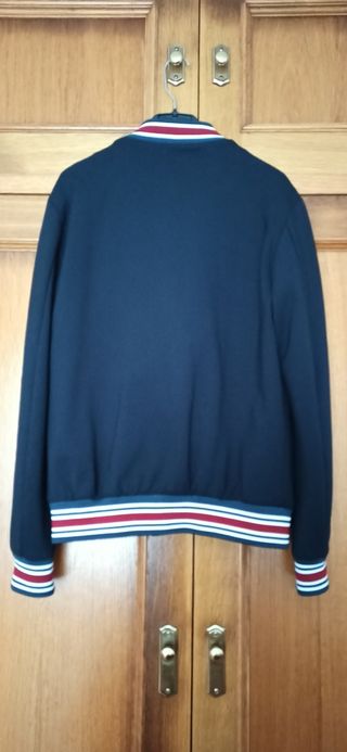 CAZADORA HOMBRE ZARA. TALLA M
