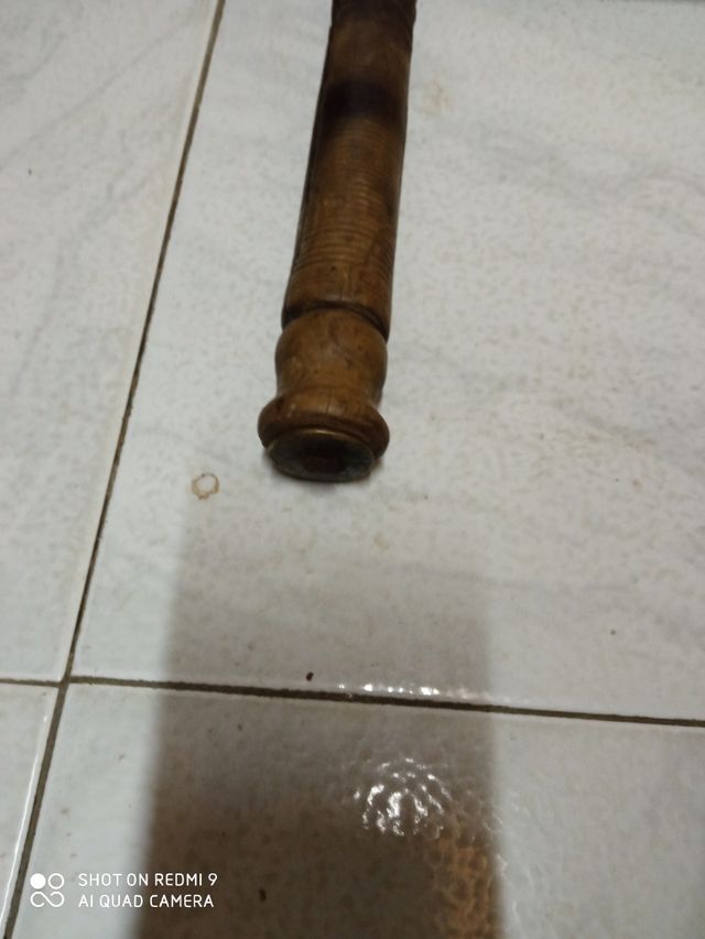 Vecchio strumento da campo Podon