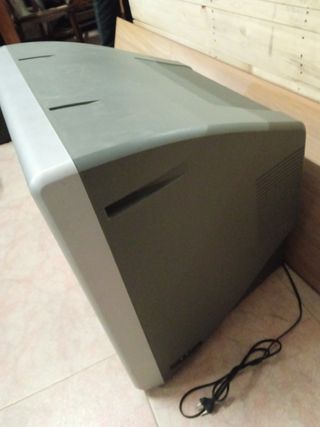 Tele Philips, antigua ,grande, funciona perfectame