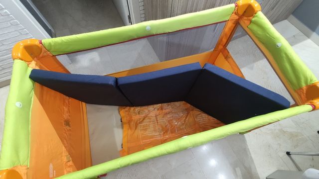 Culla da viaggio pieghevole a 2 altezze + materasso