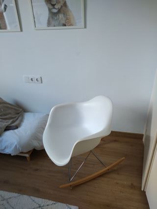 Mecedora / sillon de lactancia estilo nórdico