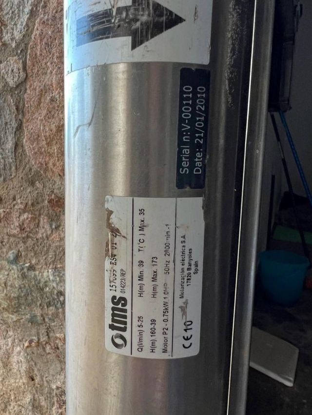 bomba sumergible para un pozo de 173m