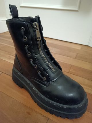 Botas cremallera t39 tipo martens