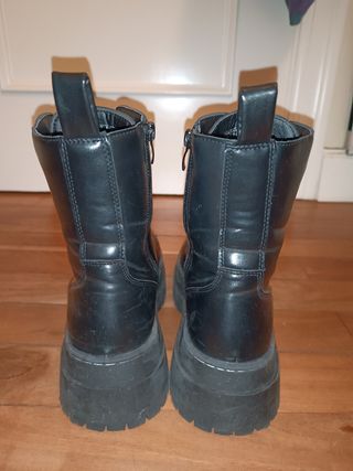 Botas cremallera t39 tipo martens