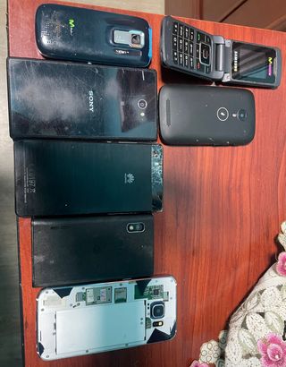Lote 20 Moviles para piezas