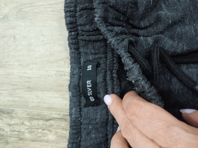 Pantalón y camiseta