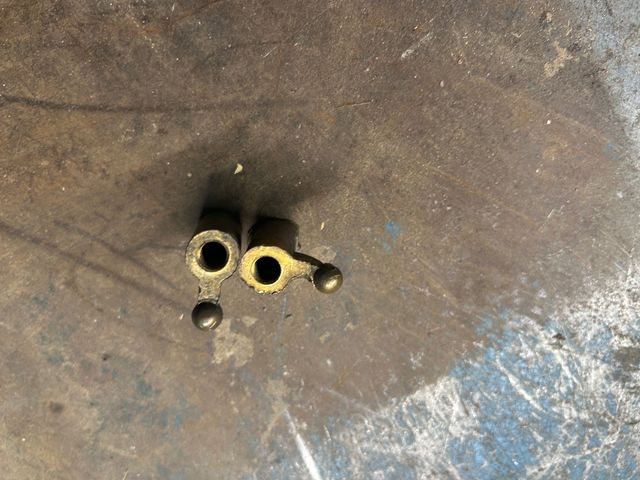 Mariposa cable freno mano citroen aks 400