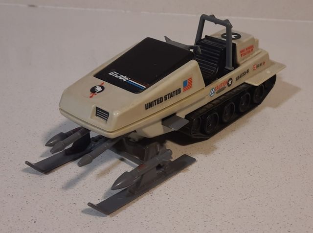 GIJOE - 1983 - Polar Battle Bear