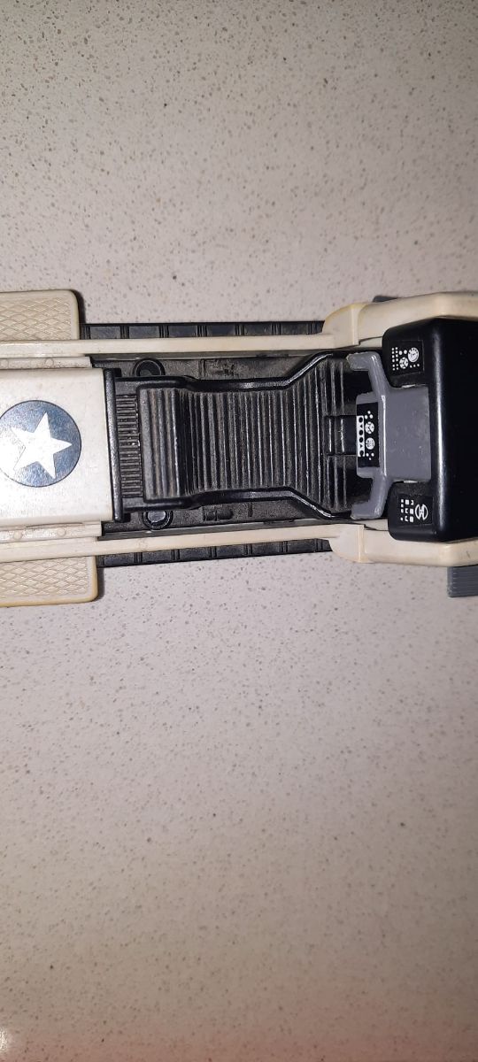 GIJOE - 1983 - Polar Battle Bear