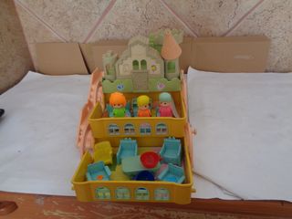 pin y pon (pinypon) castillos family o casa   . Le