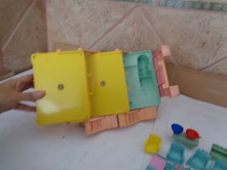 pin y pon (pinypon) castillos family o casa   . Le