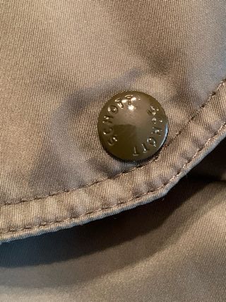 Parka verde para frío extremo marca Schott