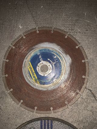 Radial Bosch GWS230 con maletín original