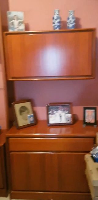 Mueble botellero y mueble con doble puerta
