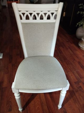 Conjunto de mesa y sillas de comedor