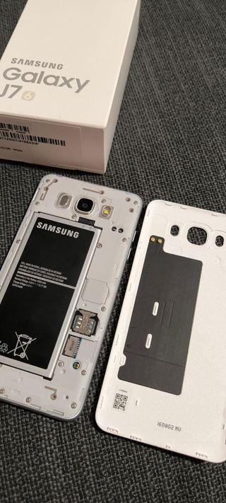 Samsung Galaxy J7 2016