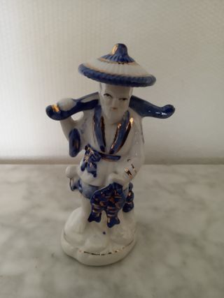 OFERTA Figura asiática  porcelana china auténtica