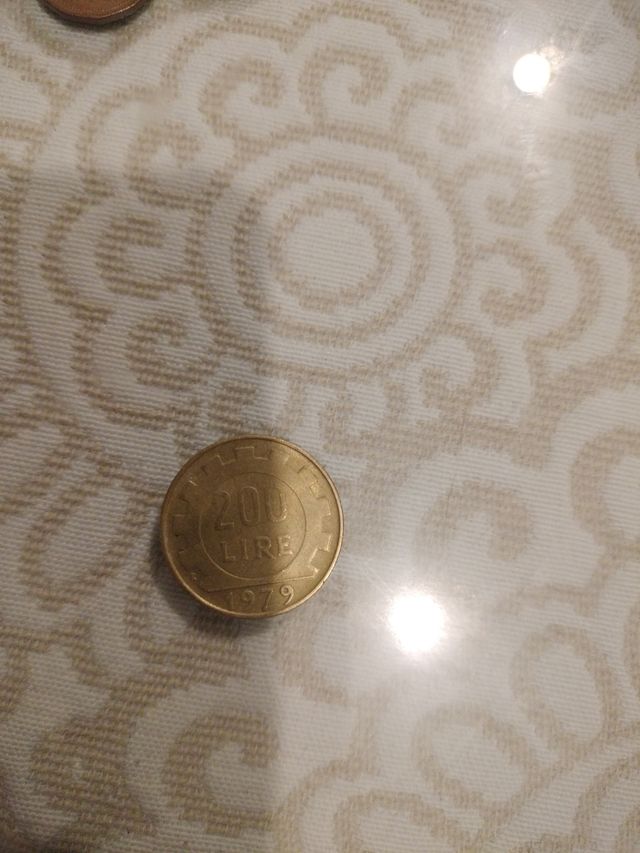 moneda coleccionista 200 lire 1979