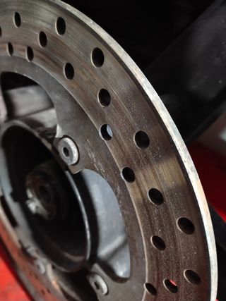 Llanta delantera Xmax 125/250 sin abs