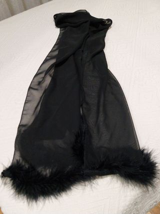 Foulard Plumas marabú negro 