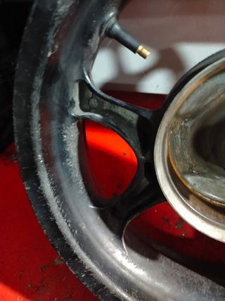 Llanta trasera Honda ps