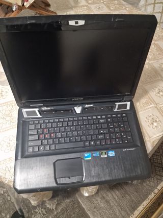 Portátil Gemer Medio Erazer X7815 