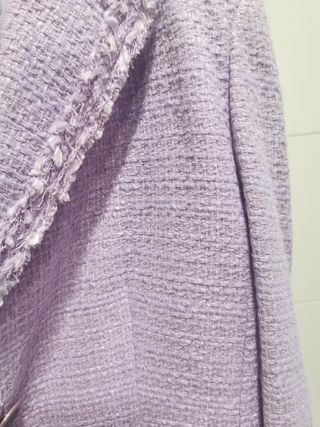 Chaqueta tipo Chanel