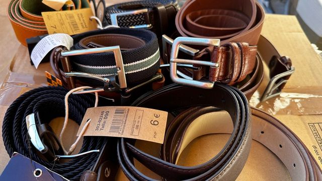 ✅Rebajas!! Lote cinturones 140 unidades