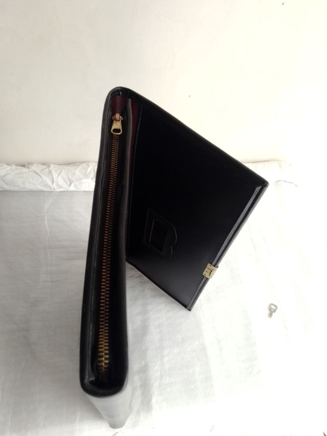 CARTERA PORTAPAPELES