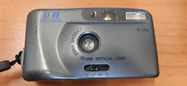 Macchina Fotografica KF88 35mm
