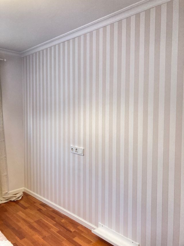 Colocamos Papel Pintado, Empapelado