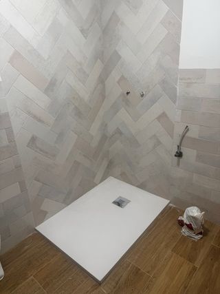 Te monto tu lavabo espejos LED etc!