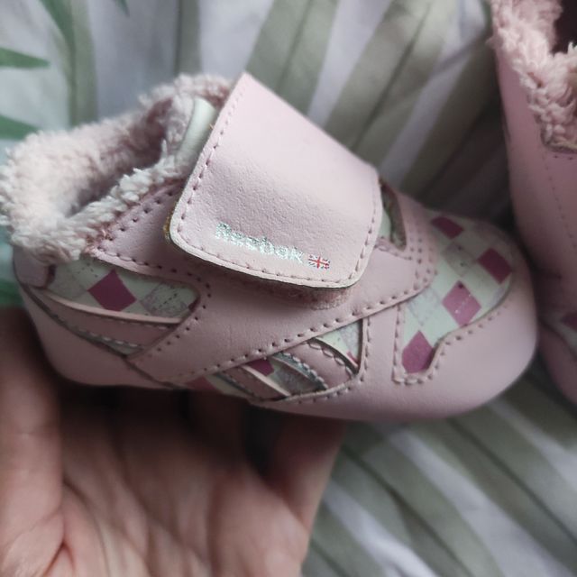 Scarpe neonata 17 Reebok