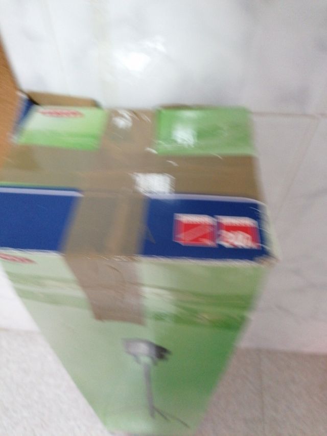 Foco con patas para patio o jardín