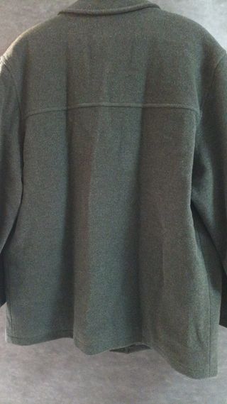 Abrigo chaquetón 3/4 - cremallera y botonadura
