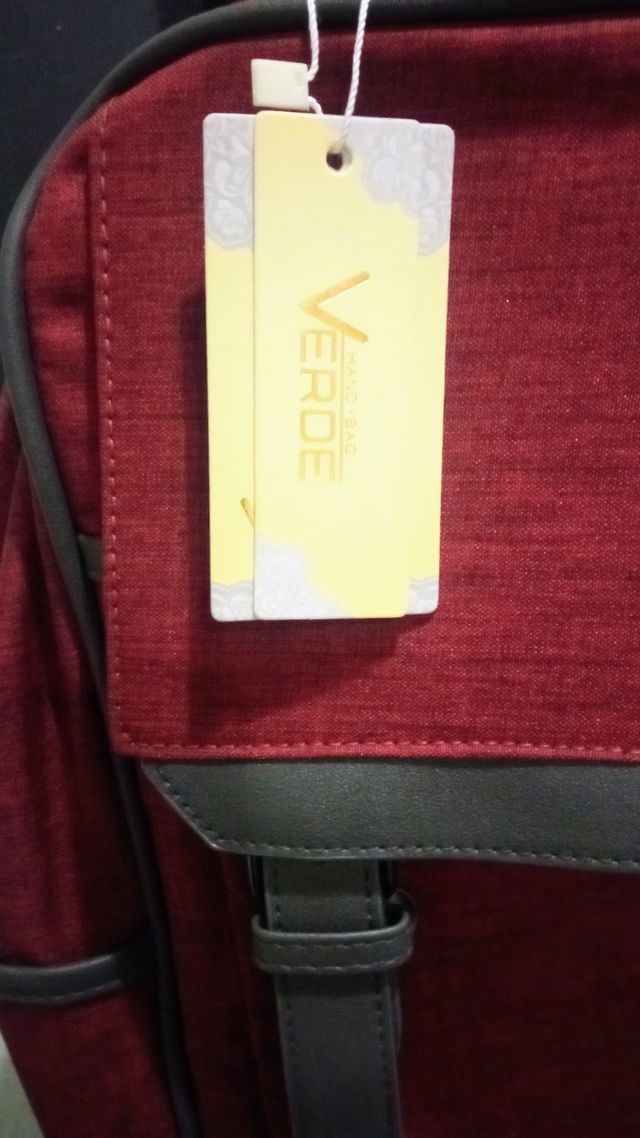 Mochila Hombre Burdeos .