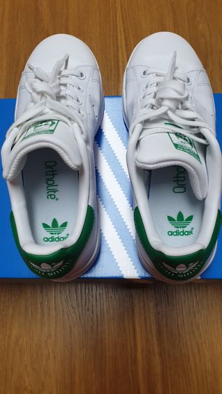 Zapatillas mujer. Adidas stan smith