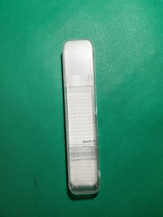 Orologio Swatch Ultrasottile con custodia