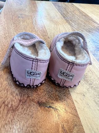 zapatos ugg bebé 