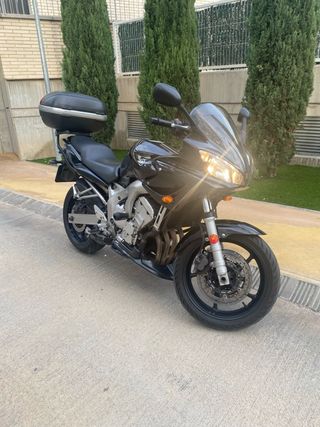 Yamaha FZ6 (98cv) IMPECABLE!