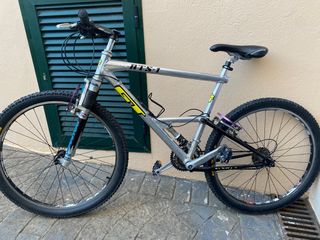 Bicicleta GT RTS 1