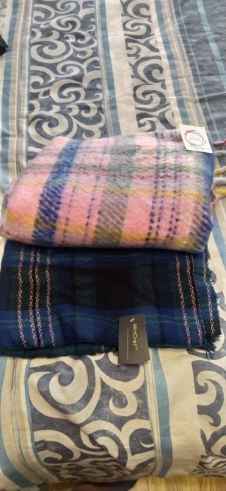 Lote 2 bufandas mantas 2x6€