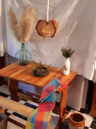 Mesa francesa  con  banco