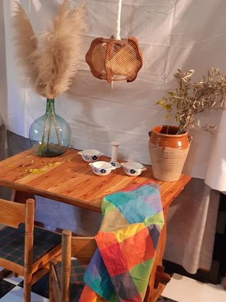 Mesa francesa  con  banco