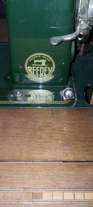 Maquina de coser vintage