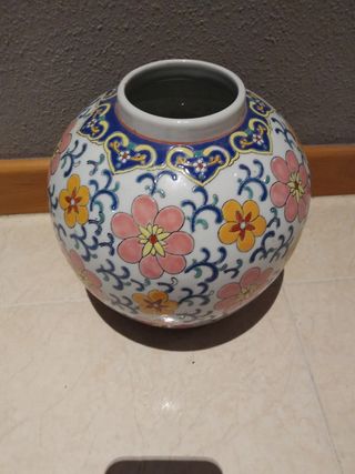bonito jarrón estilo chino