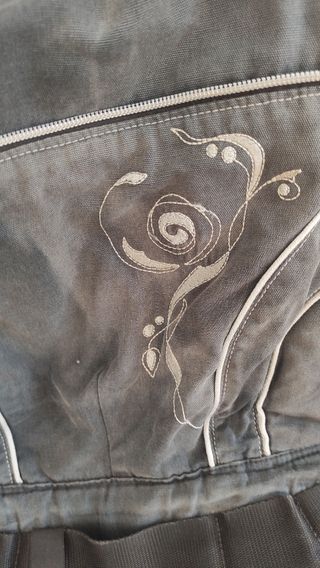 Motxilla portabebès MANDUCA