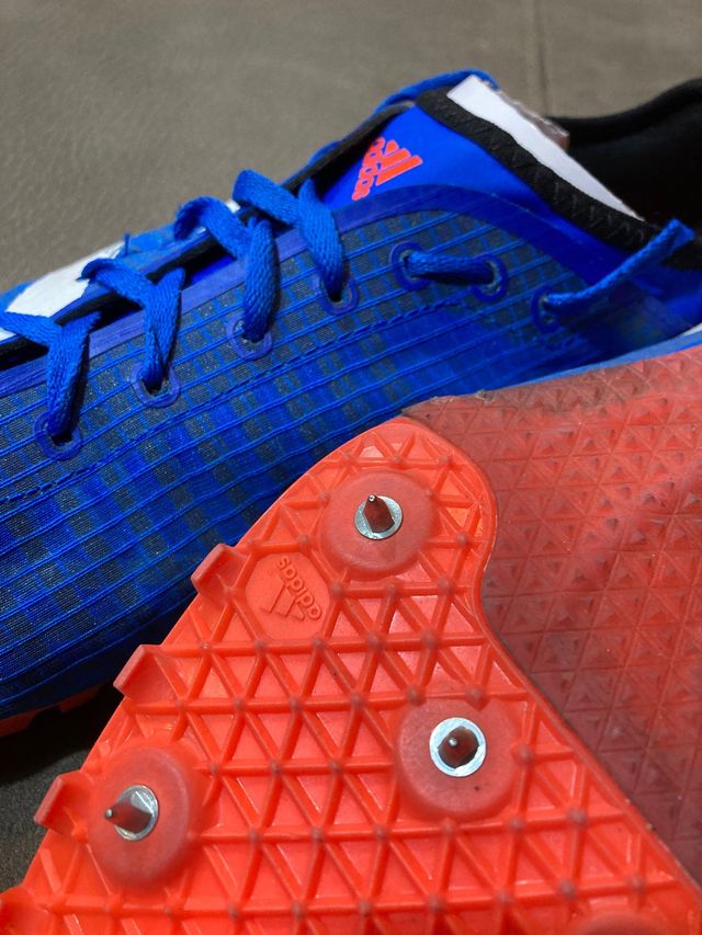 zapatillas clavos 45 de competición adidas