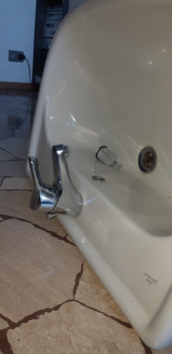 Lavabo da semincasso