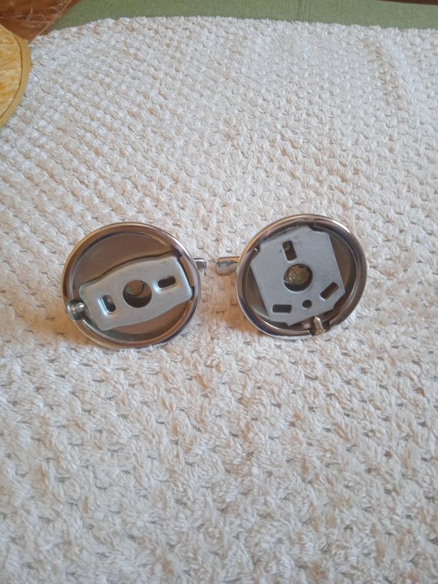 Sujeta toallas en acero